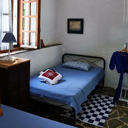 Moorea Country Petalídhion