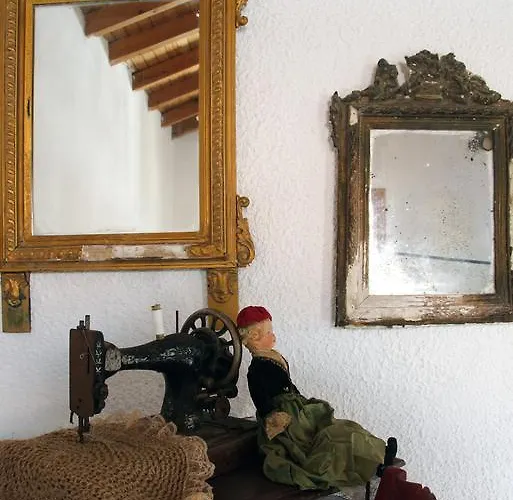 Moorea Country * Petalídhion