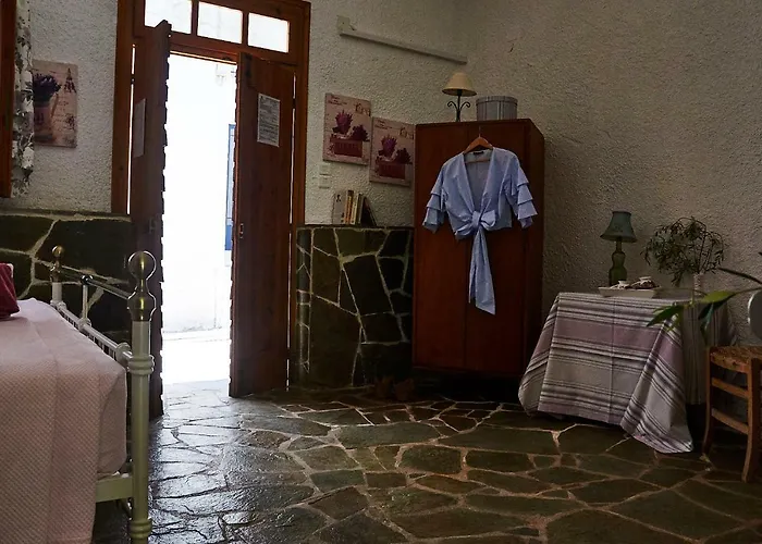 Moorea Country Petalídhion